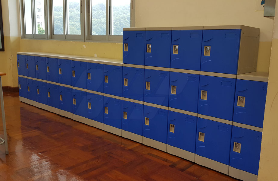 middle-school-lockers-in-hongkong.jpg