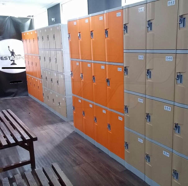 Sports Club Lockers in Spain