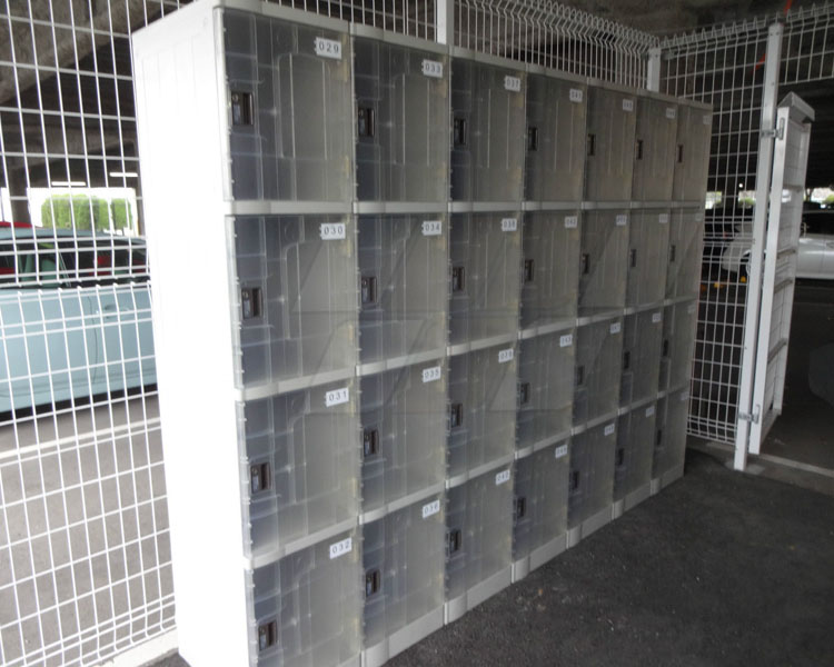 garage-lockers-in-japan.jpg